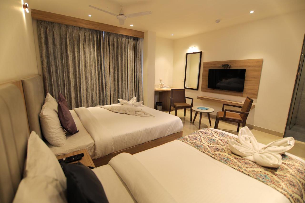 Hotel Mumbai House Express Ουνταϊπούρ Εξωτερικό φωτογραφία